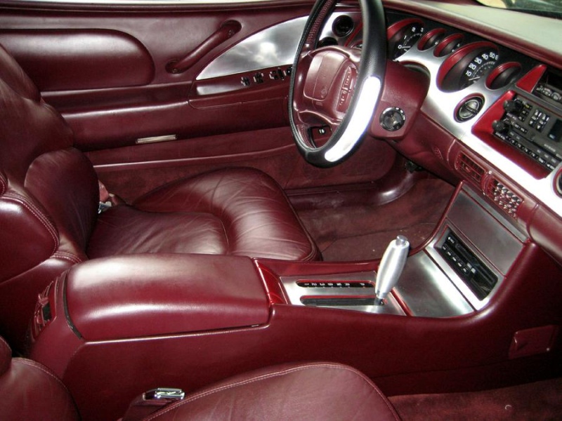 Buick Riviera 1996