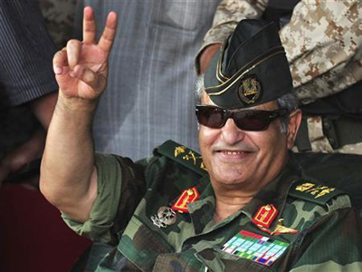 مقتل زعيم المعارضة الليبية "عبد الفتاح يونس" برصاص مهاجمين ------10