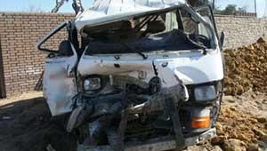 إصابة 14 شخصًا فى حادث تصادم بشبين القناطر 2011-104