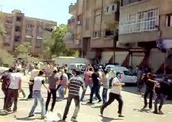 المرصد السورى: الأمن قتل أكثر من 473 في رمضان ونكل بالمعتقلين Swry-t10