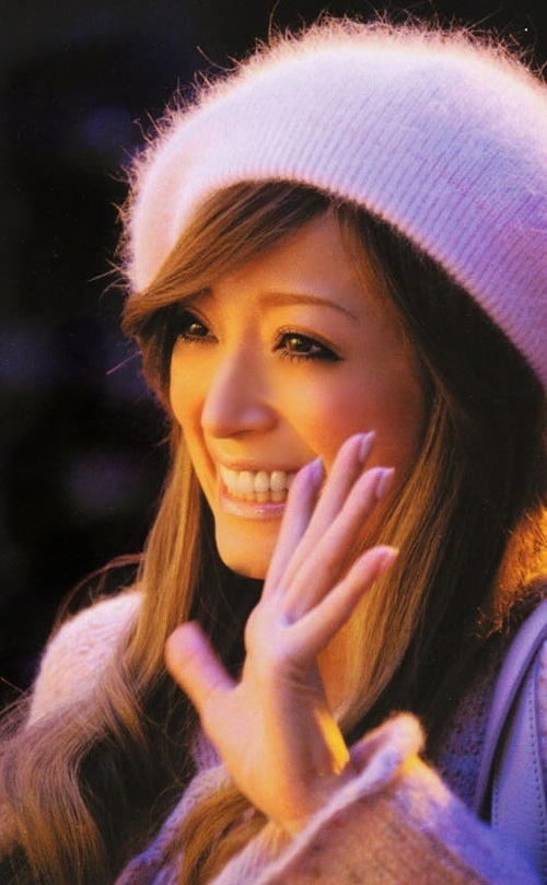 Ayumi Hamasaki... Ayumi-10