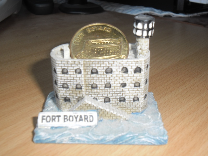 Recherche un vrai Boyard - Page 5 Sam_0410