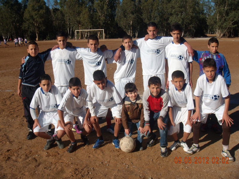 مشاركة تلاميذ محمد عابد الجابري في دوري كرة القدم بالملاليين Dscn4913