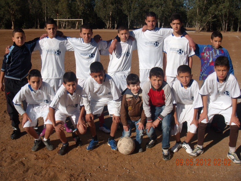مشاركة تلاميذ محمد عابد الجابري في دوري كرة القدم بالملاليين Dscn4914