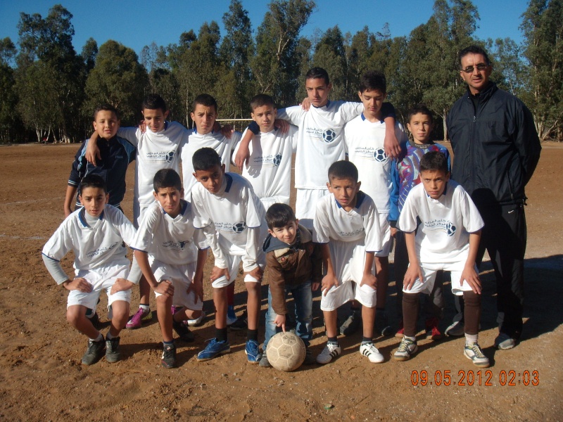 مشاركة تلاميذ محمد عابد الجابري في دوري كرة القدم بالملاليين Dscn4916