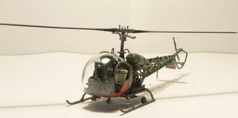 Bell 47 Italeri 1/72 Bell_f10