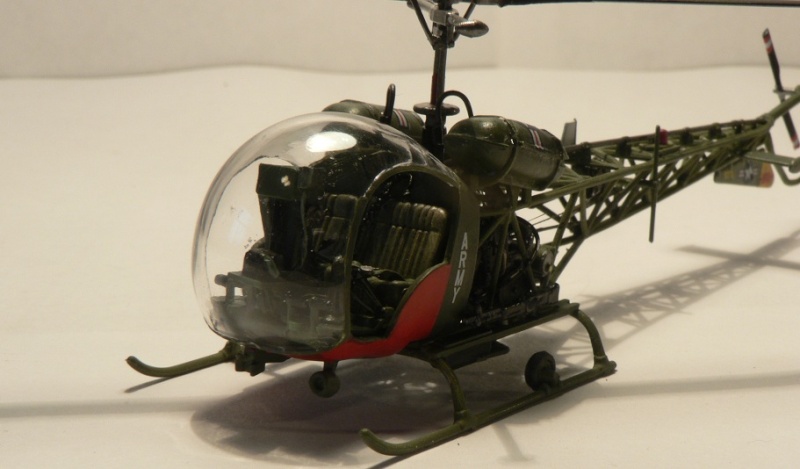 Bell 47 Italeri 1/72 Bell_f11