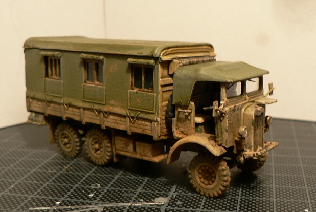 [Revell ex-Matchbox] "The Monty's Caravan" Morris11