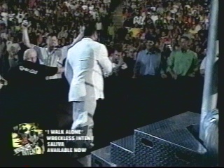 The Animal Batista est prêt pour la route au titre et ca commence avec John Morrison ! Snap0911