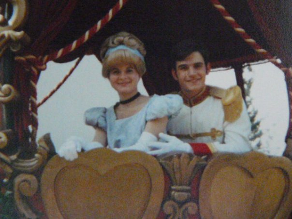 Photos avec les characters/personnages - Page 38 Disney18