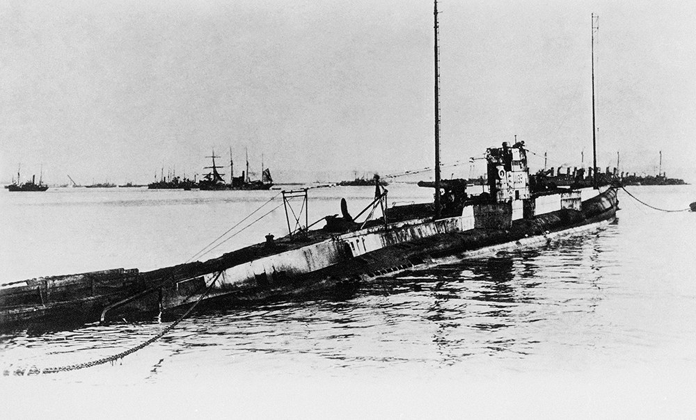 Le croiseur sous-marin HALBRONN ex U139  1_u13910