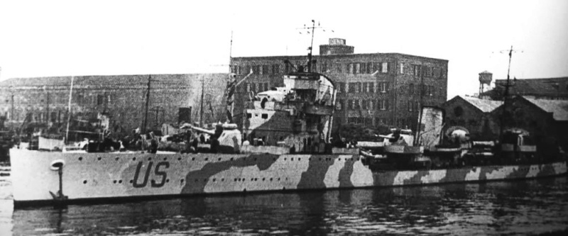 Destroyers italiens (Cacciatorpedinière) - Page 2 Antoni17