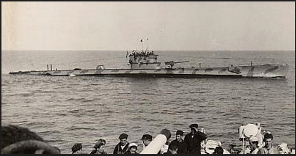 Les sous marins italiens de la seconde guerre mondiale - Page 5 Axum_c10