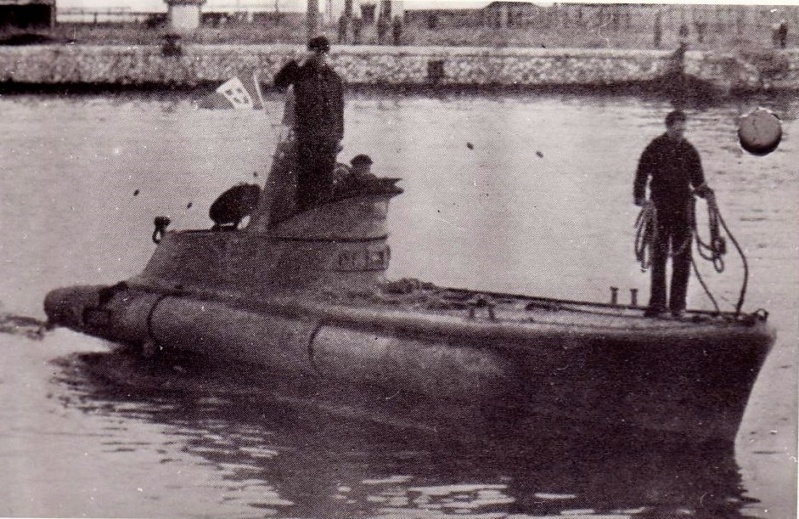 Les sous marins italiens de la seconde guerre mondiale - Page 6 Cb6_ca10