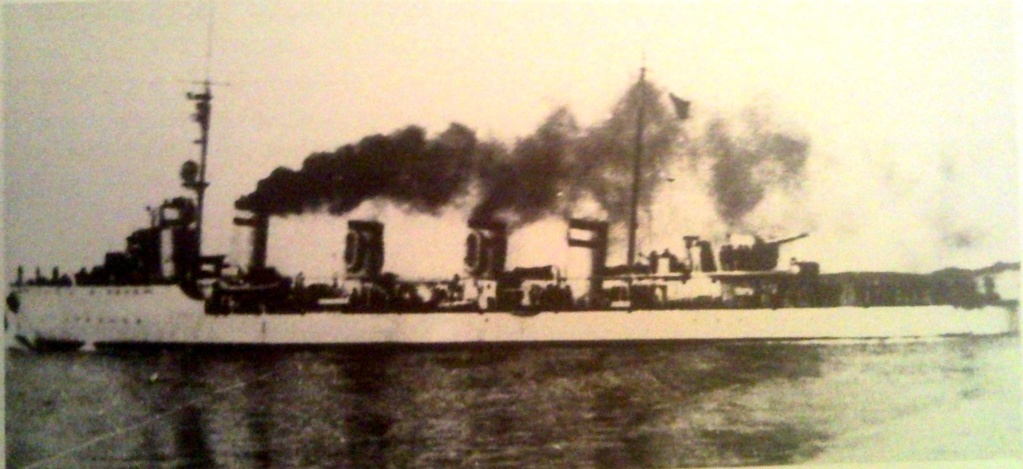Juillet 1936 à avril 1939; la marine espagnole pendant la guerre civile. Ceuta_12