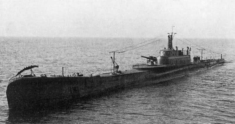 Les sous marins italiens de la seconde guerre mondiale Ettore11