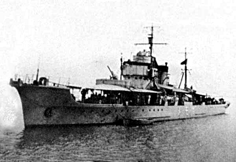 Navires de la guerre des mines et auxiliaires japonais  Kamome10