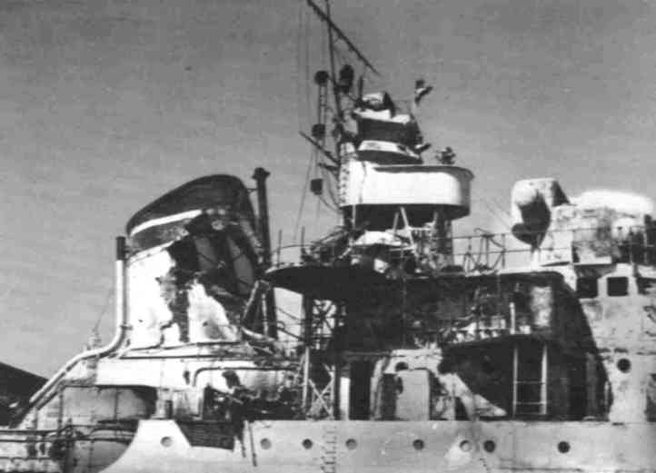 Destroyers italiens (Cacciatorpedinière) - Page 3 Lampo_14