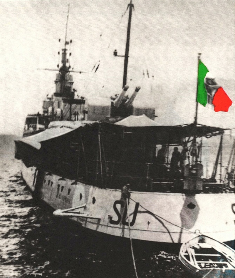 Destroyers italiens (Cacciatorpedinière) - Page 4 Nazari11