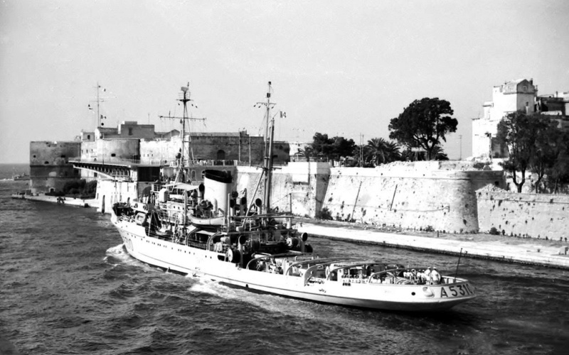 Les navires de la guerre des mines et auxiliaires italiens  Proteo14