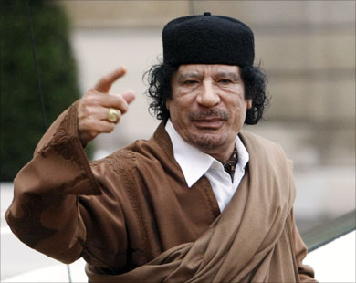 العقيد القذافى: أدعو الشعب الليبى للخروج فى مليونيات لإسقاط الإنتقالى 18096510