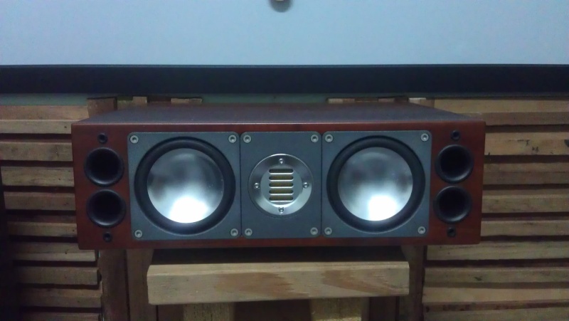 Elac cc 200.2 center speaker(used) Imag1412