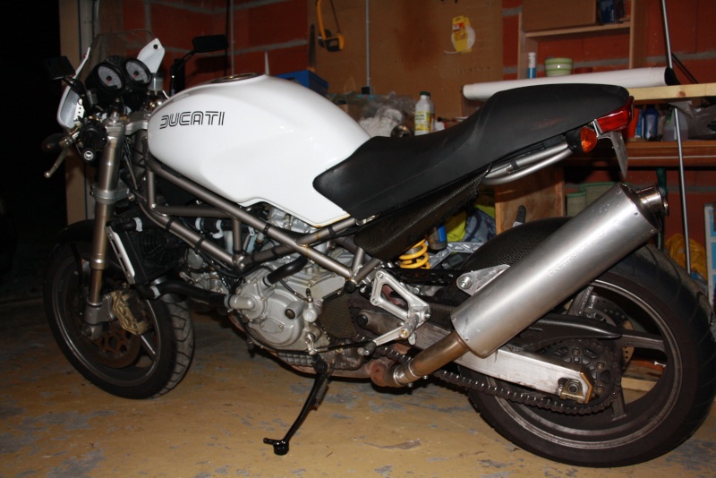 Ducati Monster S4 810