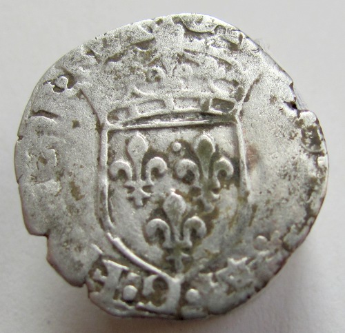 Demande de précision sur une monnaie Charles IX Monnai10