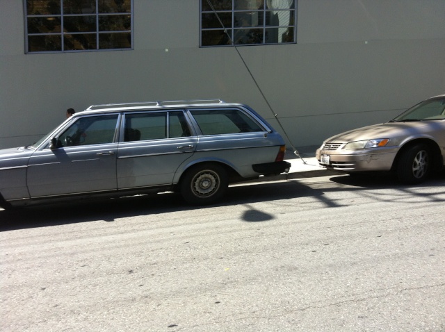 W123 a San Francisco 00511