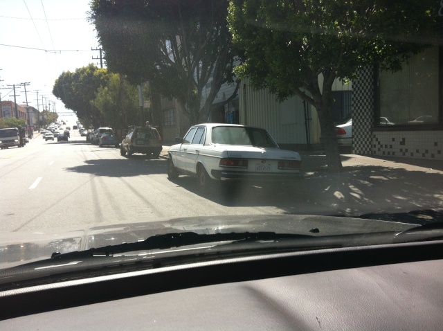 W123 a San Francisco 00611
