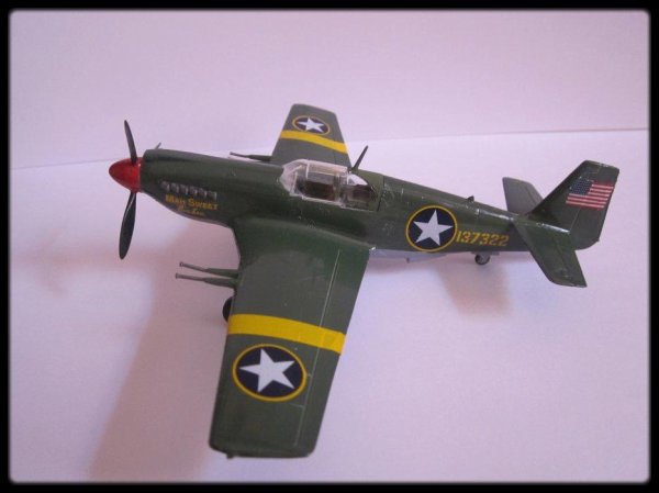 P-51 Mustang en 1/72 de chez Italeri  30754512
