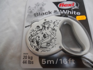 Flexi Black & White Dscn0283