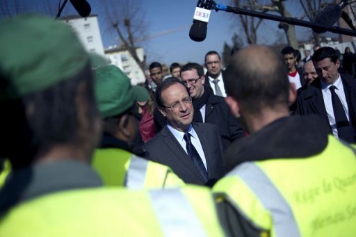 Hollande déroule sa politique pour la ville dans la banlieue de Strasbourg Photo_25