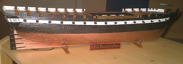 USS Constitution Plastik-Holzbau Dscf1020