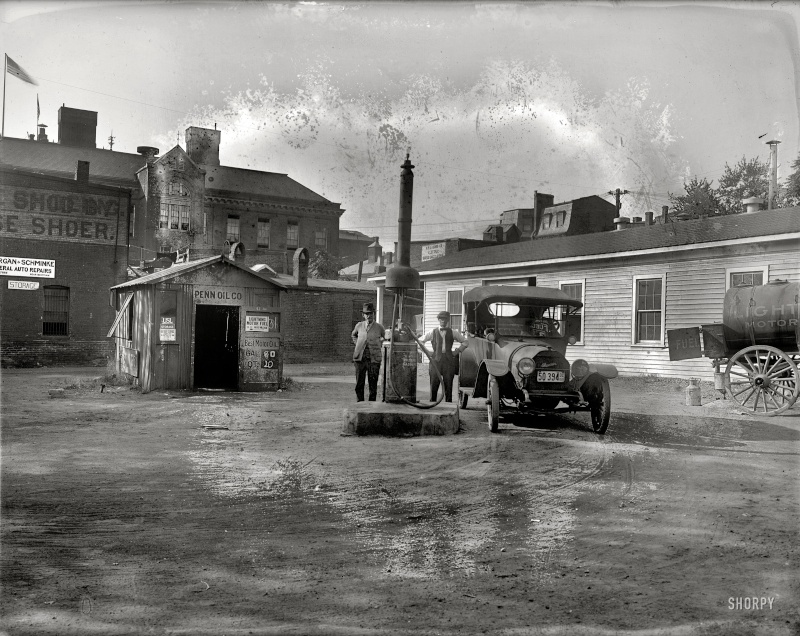 Old Gas Stations, Hotels and Car Hop Pics - Page 10 Old_ti47