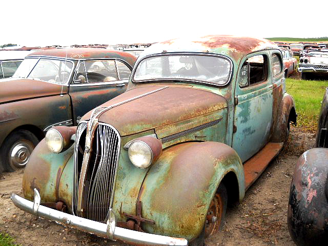 Cars with Patina - Page 6 Old_vi90