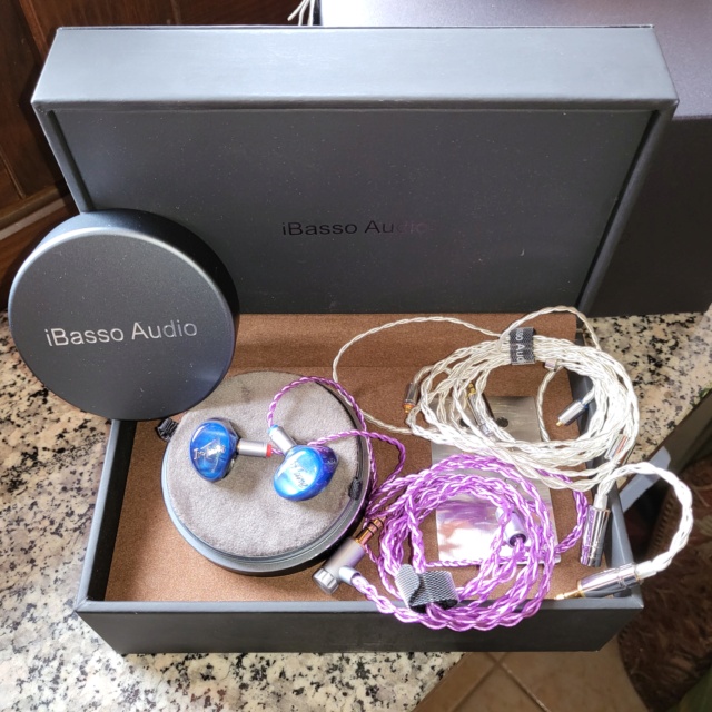 (TO) Vendo auricolari IEM iBasso IT07 come nuovi + cavo CB16 Ibasso10