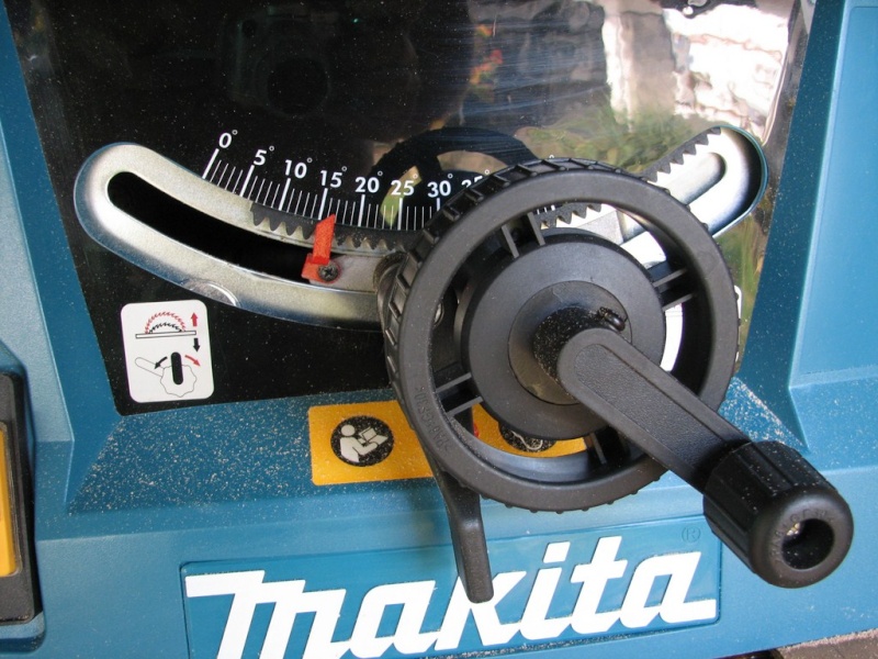 test Makita MLT100 Raglag10