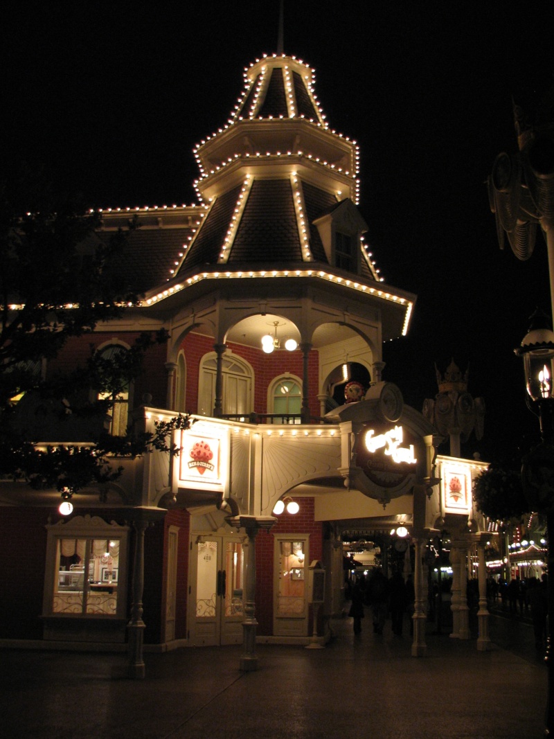 Vos photos nocturnes de Disneyland Paris - Page 24 Img_0213