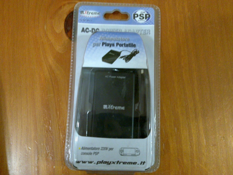 Vendo carica batteria psp + Nintendo kit per NDSi 19062015