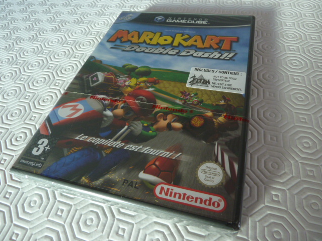 Collection de NESmania² " Gamecube sous blister " P1010814