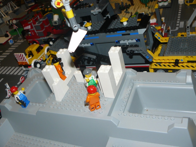 Notre monde LEGO - Lego City -  - Page 6 P1190027