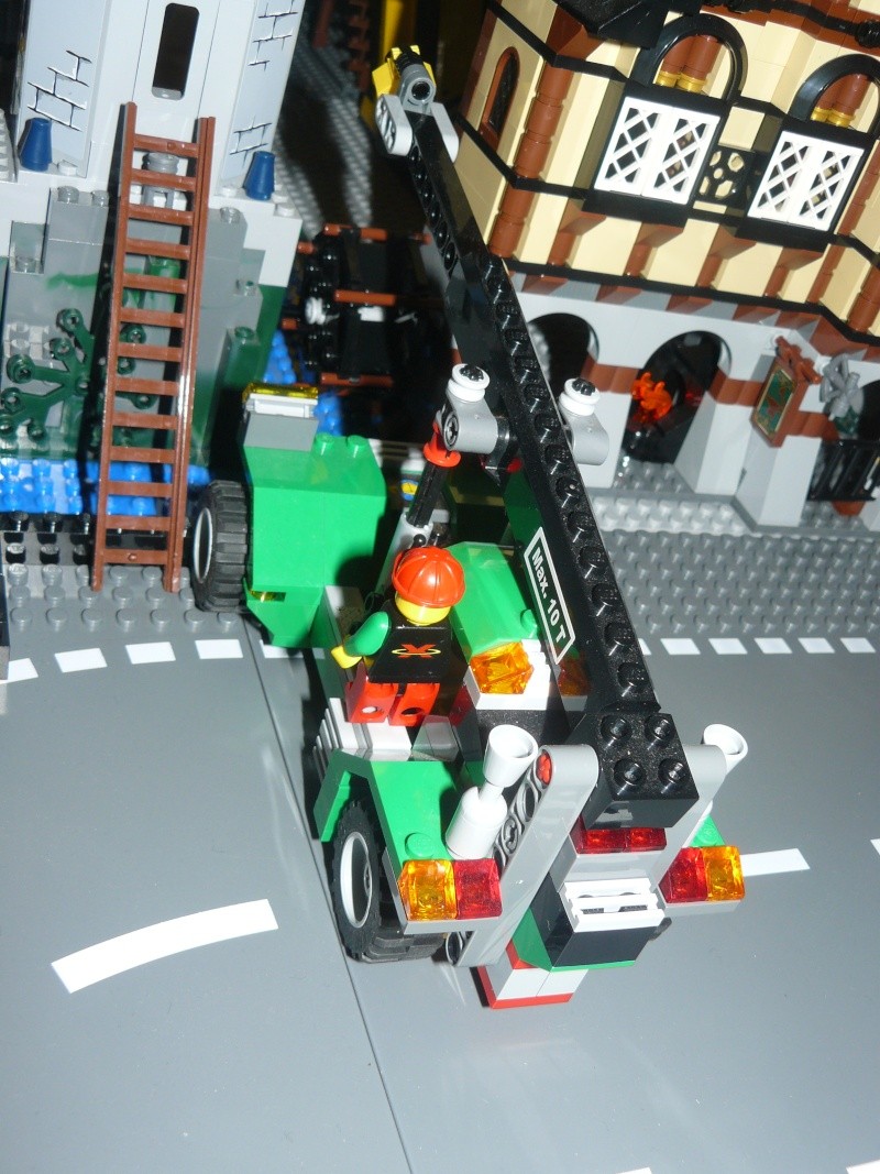 Notre monde LEGO - Lego City -  - Page 7 P1190423