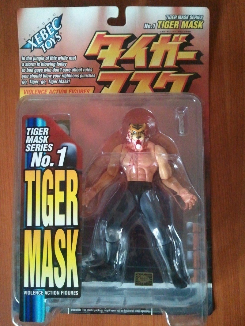 Tiger Mask action figure n°1 - Bloody version limited - rarissima!!! + Tiger mask minifigures set - Nuovo prezzo Wp_00260