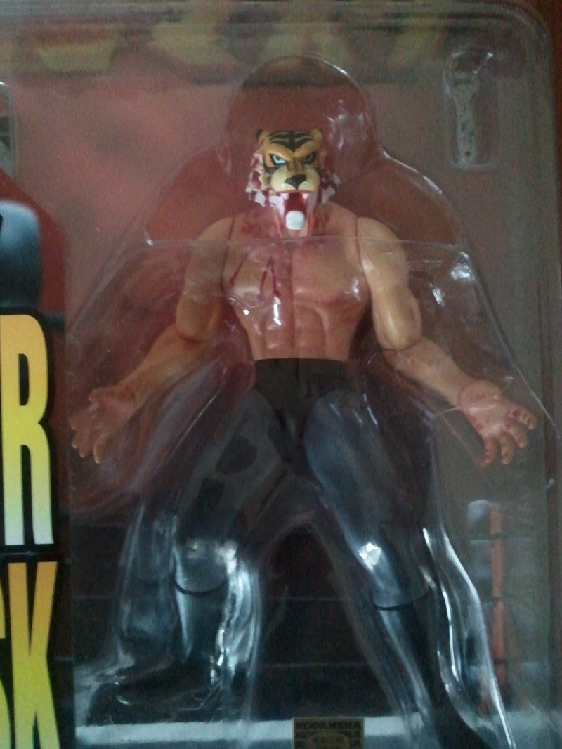 Tiger Mask action figure n°1 - Bloody version limited - rarissima!!! + Tiger mask minifigures set - Nuovo prezzo Wp_00261