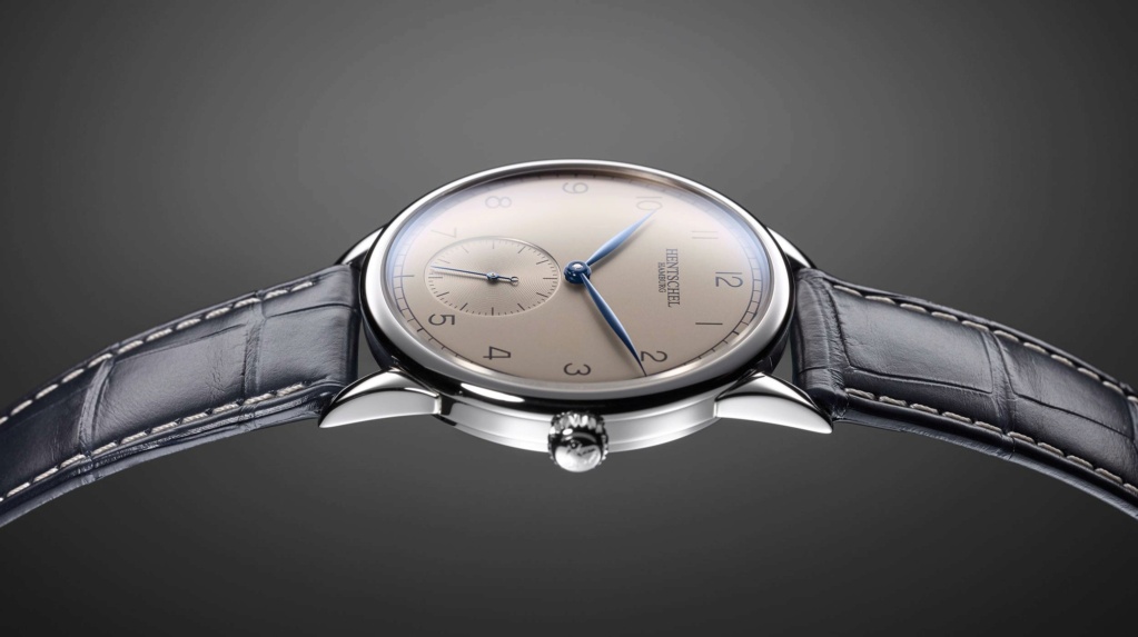 Une montre classique - petite seconde- Vacheron du pauvre? - Page 3 Hentsc10