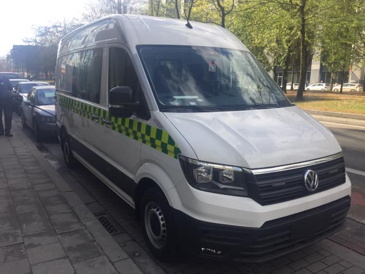 Présentation des nouvelles normes couleur ambulance Non urgent pour la Flandre 44546710