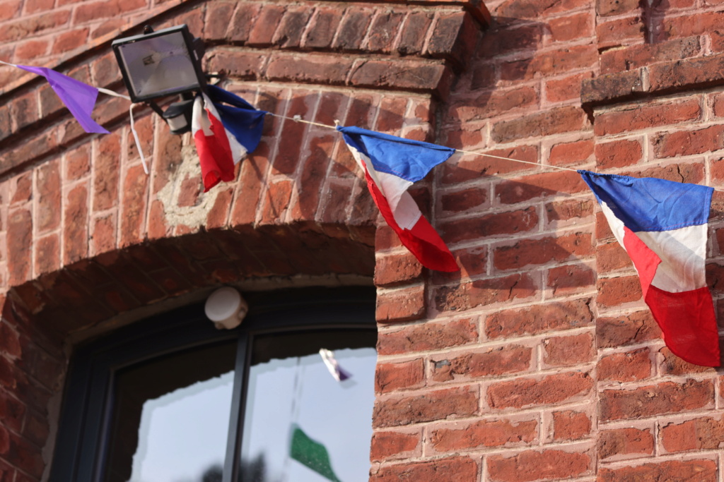 un moment de partage au 14 juillet à labeuvriere 7n7a9117