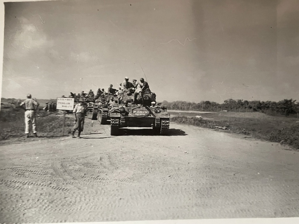 Ensemble d'un militaire francais au long parcours (Indo,Algerie...) Img_4032