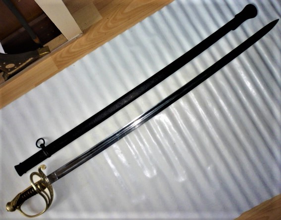 sabre espagnol P1120914